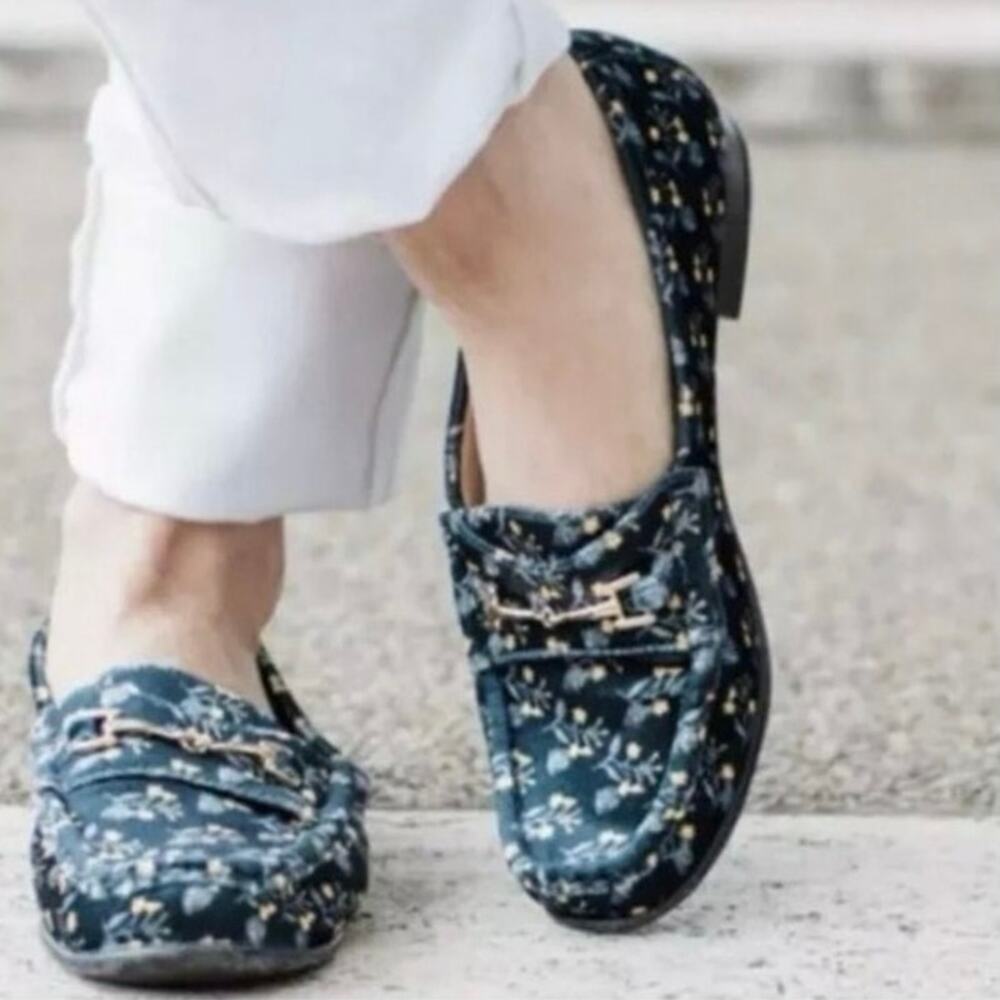 Cabi #6005 Loafers Flats Carnaby Horsebit Loafers Velvet Floral Black Size 9